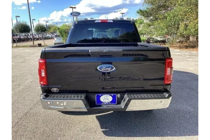 $28090 : Ford F-150 2023 4x2 XLT 4dr image 8