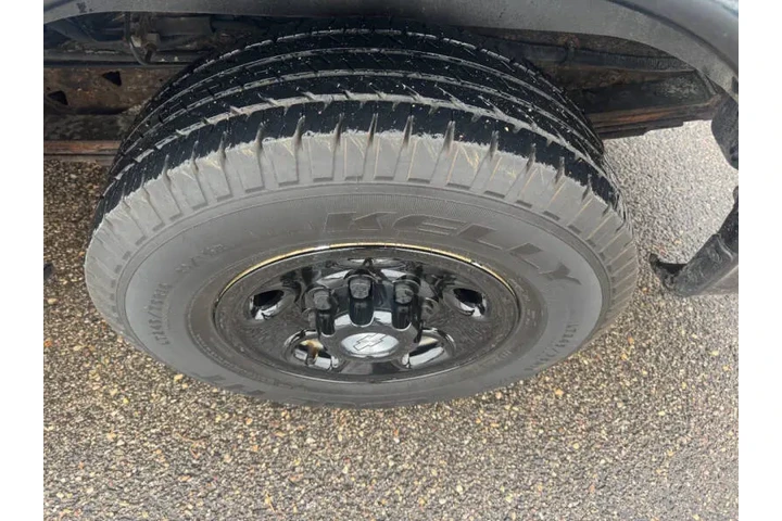 $25990 : 2017 Express LT 3500 image 10