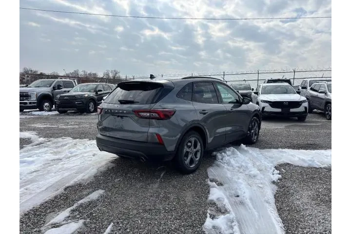 $23222 : Ford Escape 2025 ST-Line 4dr image 7