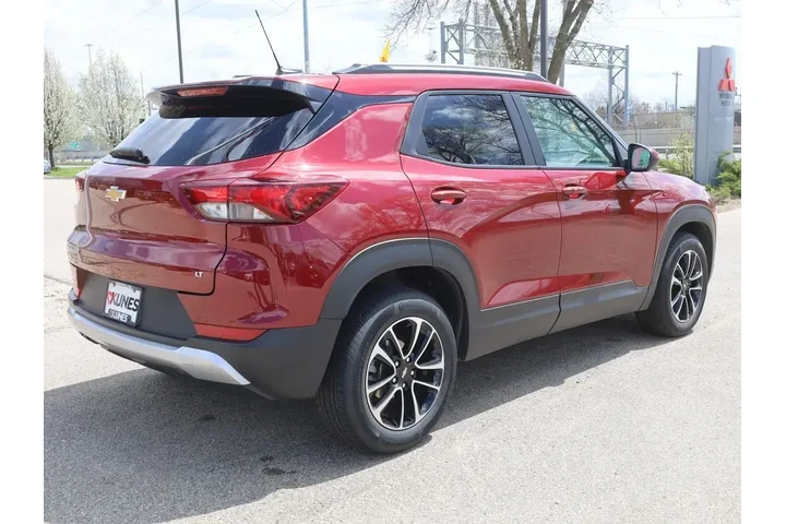 $23577 : Chevrolet Trailblazer 2025 L image 10