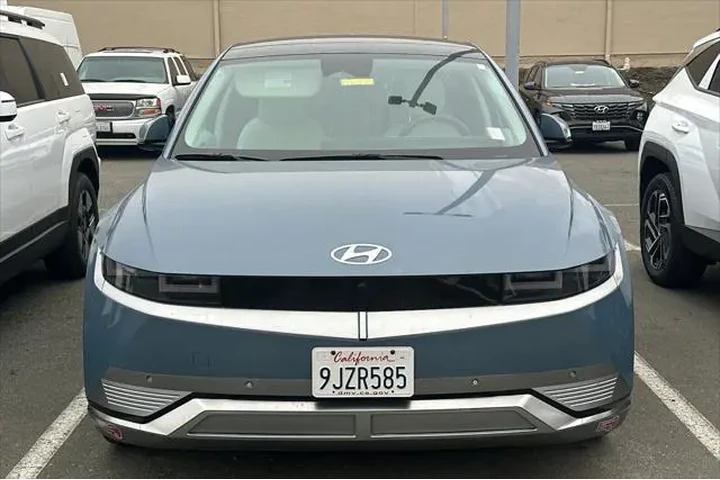 $30490 : Hyundai IONIQ 5 2024 Limited image 5