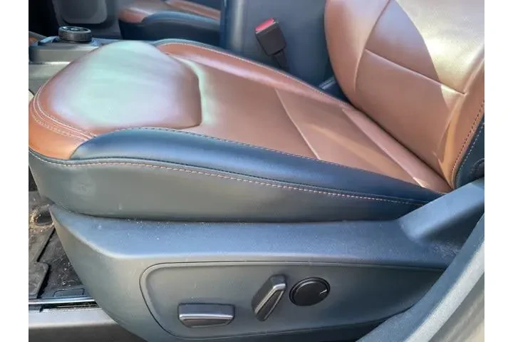 $27992 : Ford Maverick 2022 Lariat 4d image 9