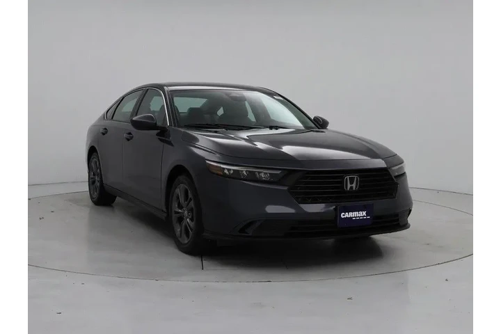 $24998 : Honda Accord 2023 EX 4dr Sed image 1
