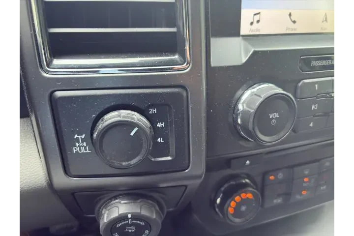 $24250 : Ford F-150 2018 4x4 King Ran image 7