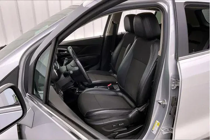 $12490 : Buick Encore 2018 Sport Tour image 8