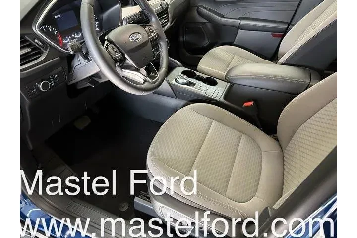 $22950 : Ford Escape 2022 AWD SE 4dr image 5