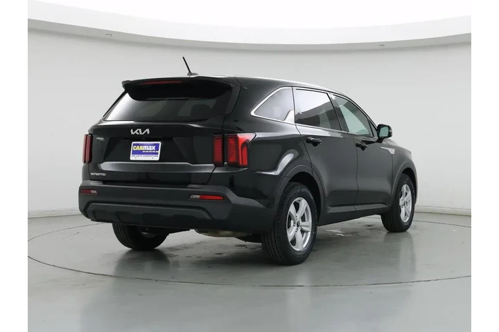 $23998 : Kia Sorento 2023 LX 4dr SUV image 8