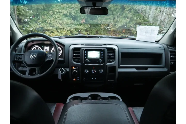 $23978 : Ram 1500 Classic 2019 4x4 Tr image 10