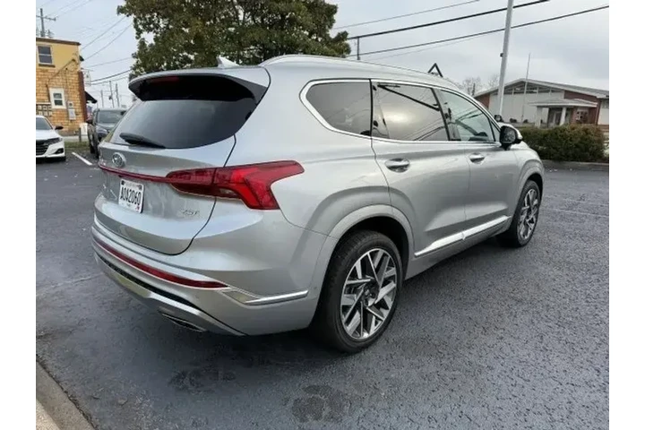 $27995 : Hyundai SANTA FE 2023 Callig image 7