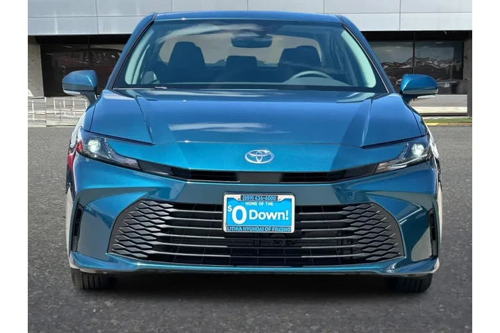 $28499 : Toyota Camry 2025 LE 4dr Sed image 10