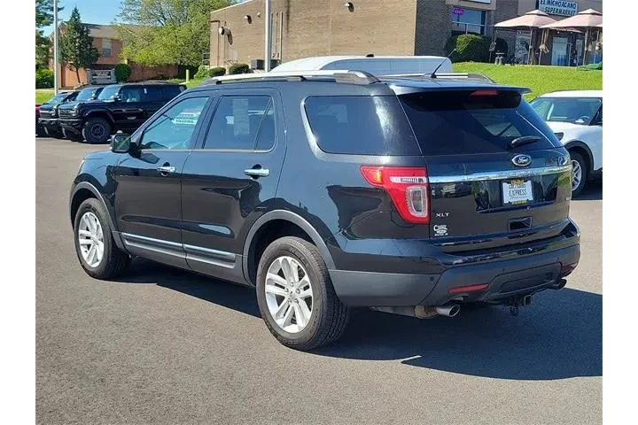 $4983 : Ford Explorer 2013 AWD XLT 4 image 3