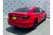 $17495 : 2019 Jetta R-Line Auto w/SULEV thumbnail