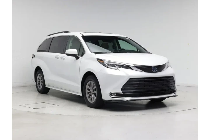 $33998 : Toyota Sienna 2022 XLE 8-Pas image 1