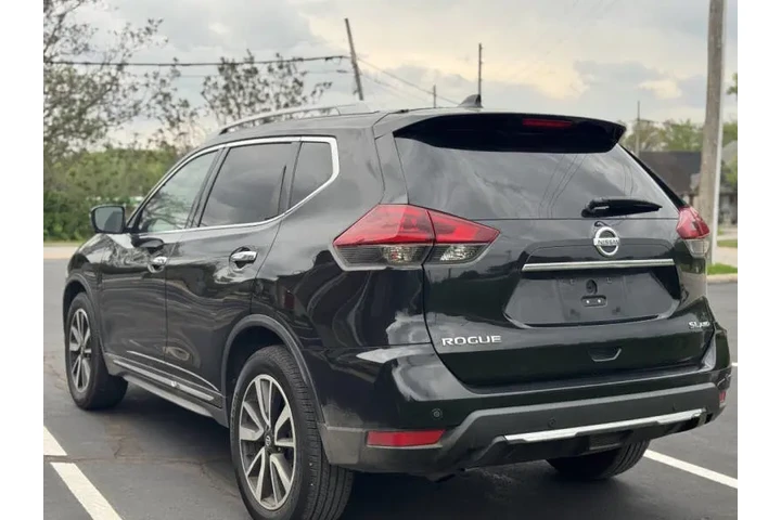 $8500 : 2019 Rogue SL image 7