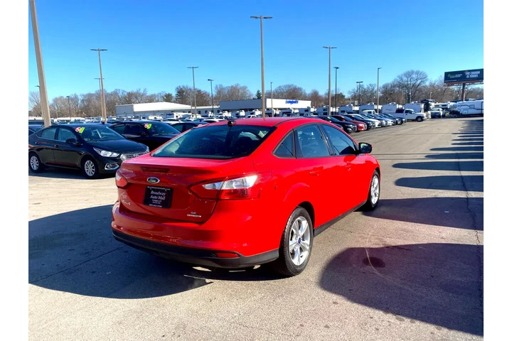 $4980 : 2014 Focus 4dr Sdn SE image 2