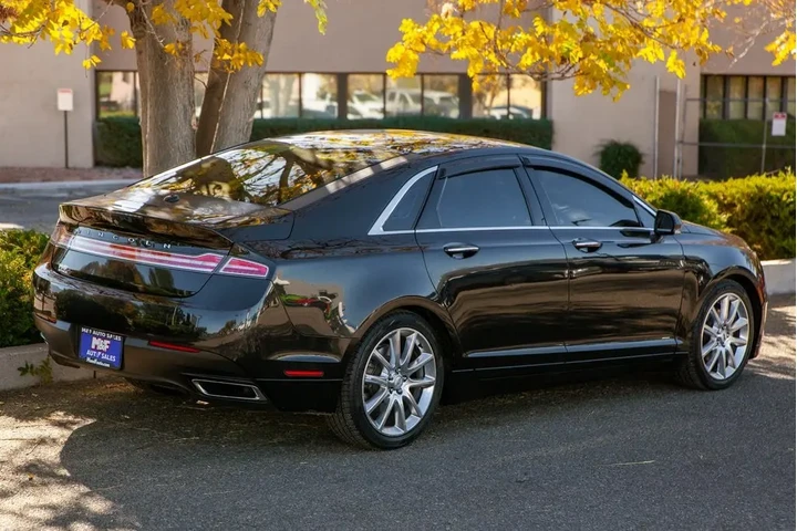 2015 MKZ image 5