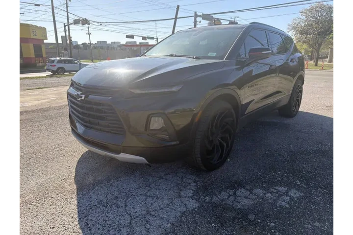 2020 Blazer LT image 2