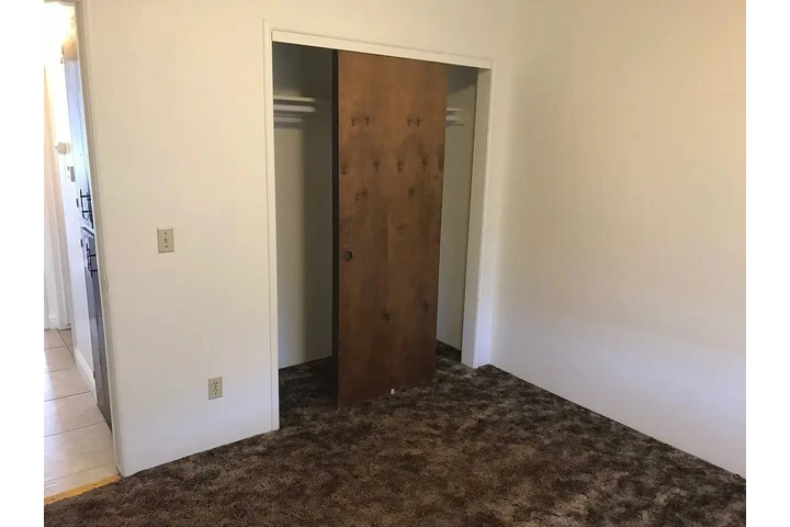 $950 : Amplio 2 dormitorios image 2