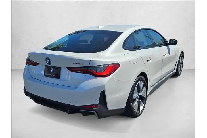 $33797 : BMW i4 2023 eDrive35 Gran Co image 5