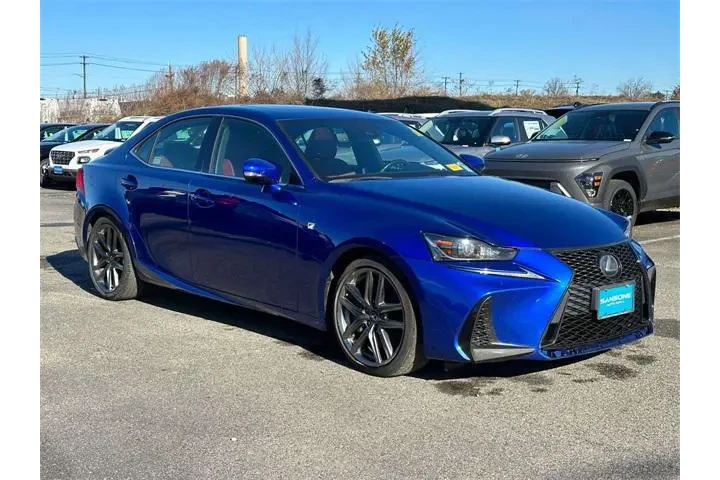 $24959 : Lexus IS 300 2019 AWD 4dr Se image 1