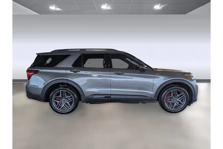 $37999 : Ford Explorer 2025 AWD ST-Li image 8