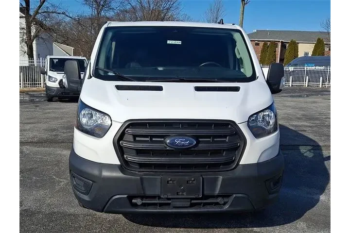 $27820 : Ford Transit 2020 AWD 250 3d image 2