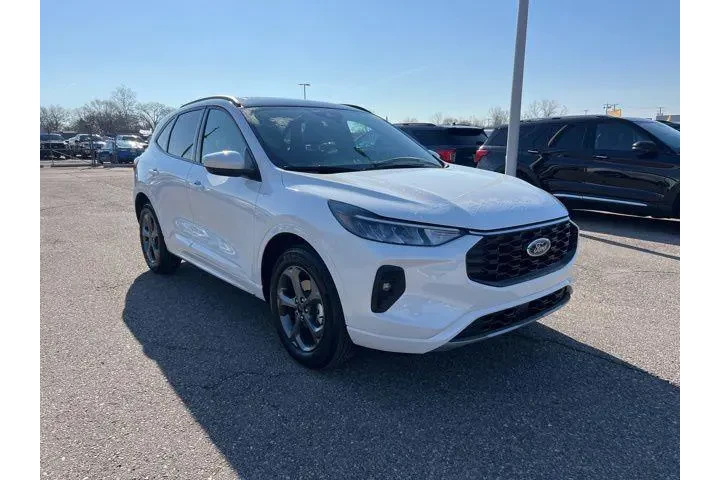$26556 : Ford Escape 2024 AWD ST-Line image 3