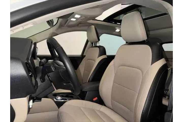 $22943 : Ford Escape Hybrid 2020 AWD image 2