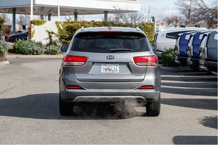 $14427 : Kia Sorento 2017 EX V6 4dr S image 3