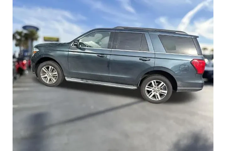 $34873 : Ford Expedition 2022 4x2 XLT image 7