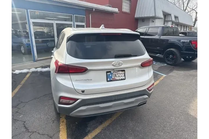 $16077 : Hyundai SANTA FE 2019 SEL 2. image 8