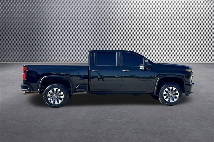 $39989 : 2021 Silverado 2500HD Custom image 9