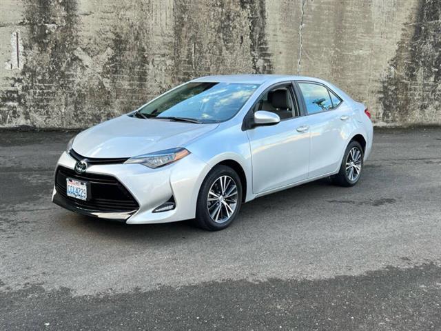 $10988 : 2019 Corolla LE image 3