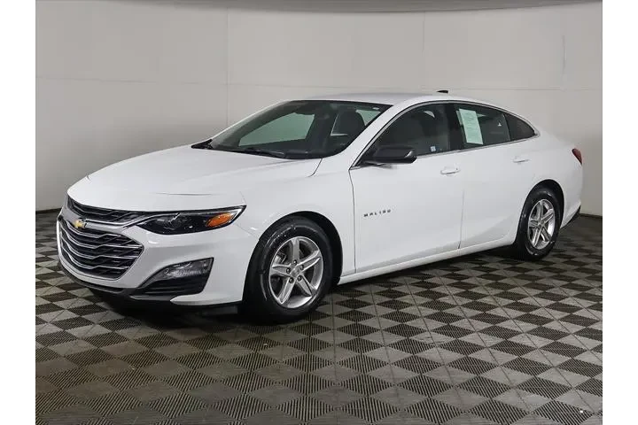 $16193 : Chevrolet Malibu 2023 LS Fle image 6