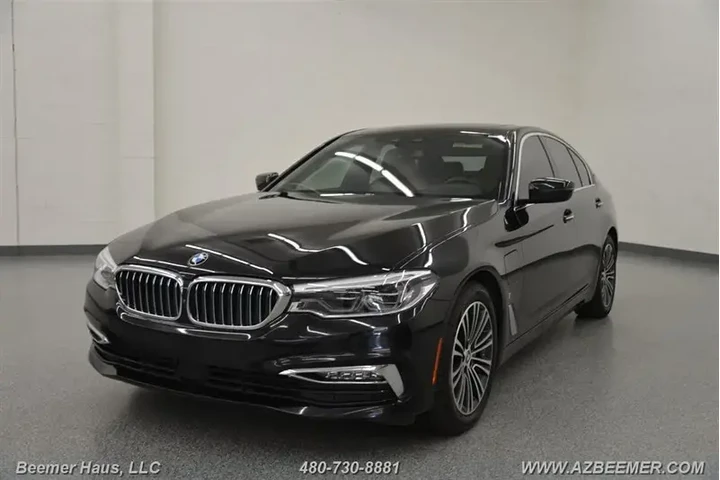 $17998 : BMW 5 Series 2018 530e iPerf image 2