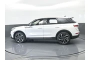 $33991 : Lincoln Corsair 2023 AWD Res thumbnail
