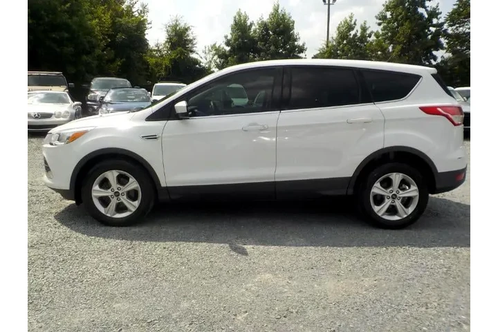 $8315 : 2016 Escape SE FWD image 2
