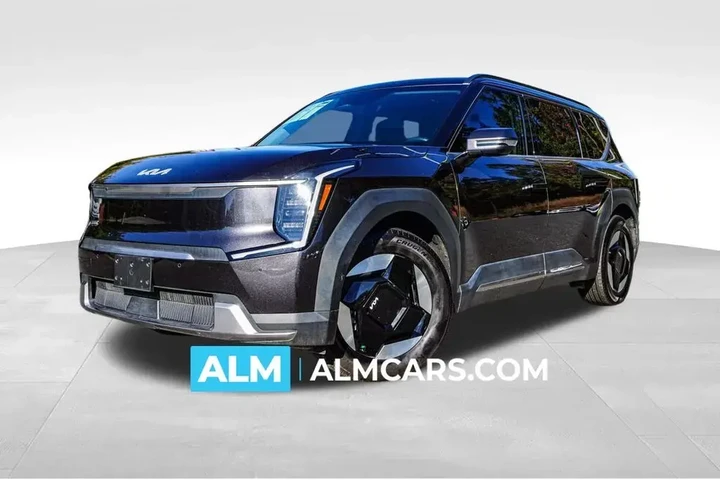 $34460 : Kia EV9 2024 AWD Wind 4dr SU image 1