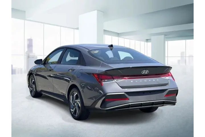 $21999 : Hyundai ELANTRA 2025 SEL Spo image 3