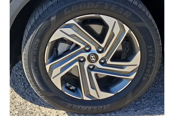 $22525 : Hyundai SANTA FE 2022 SEL 4d image 8