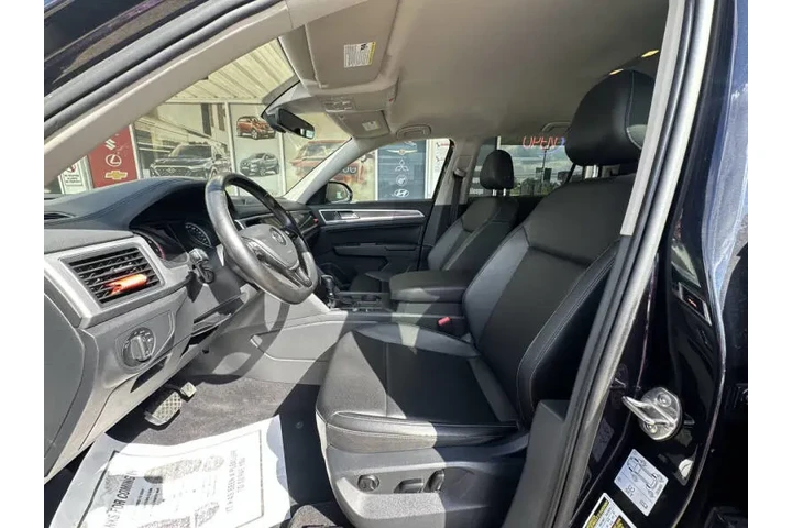 $18999 : 2018 Atlas V6 SE image 10