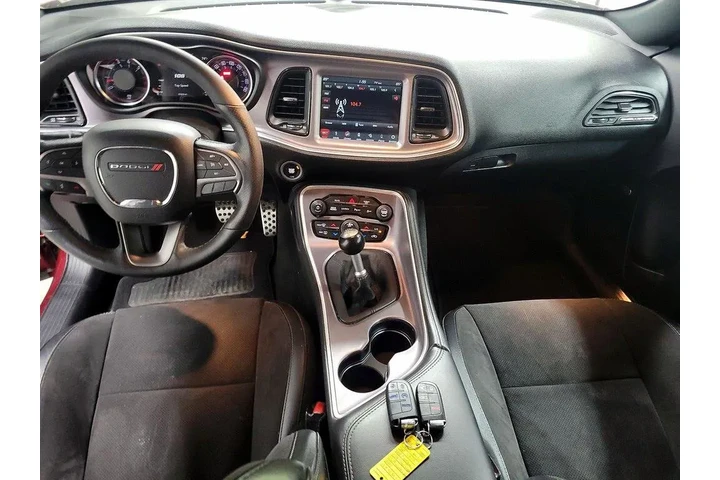 $31998 : Dodge Challenger 2019 R/T Sc image 9