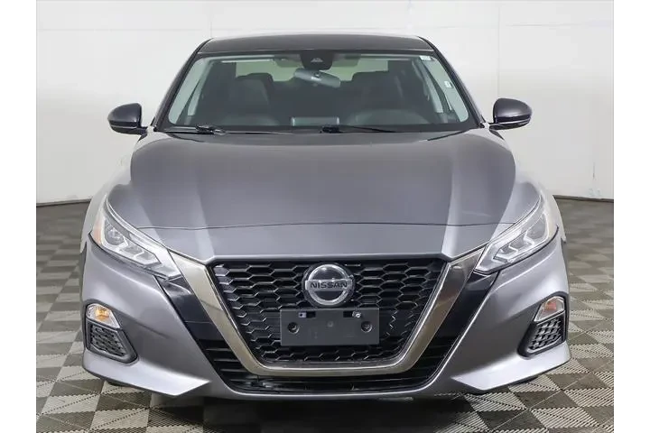 $11499 : Nissan Altima 2020 2.5 SR 4d image 8
