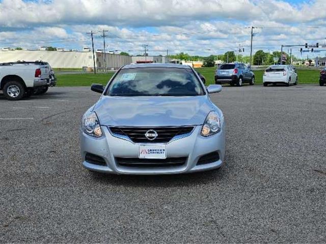 2012 Altima image 2