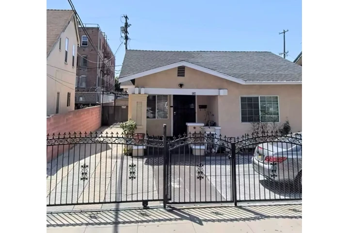 $950 : Se Renta Cuarto en Los Ángeles image 1