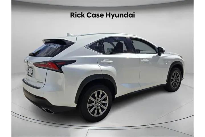 $19597 : Lexus NX 300 2019 4dr Crosso image 7