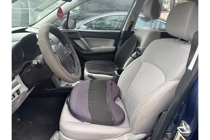 $10500 : Subaru Forester 2014 AWD 2.5 image 5