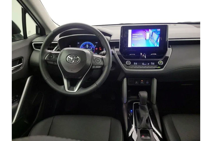 $31998 : Toyota Corolla Cross 2025 XL image 10
