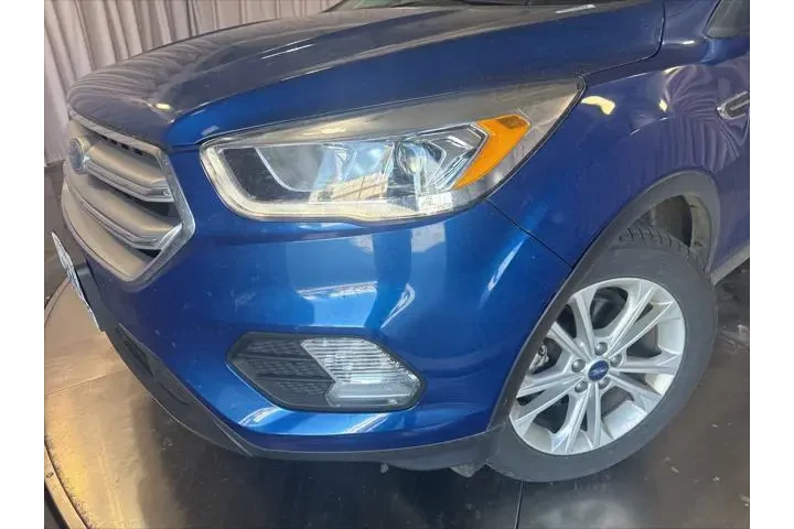 $10995 : Ford Escape 2019 SEL 4dr SUV image 9