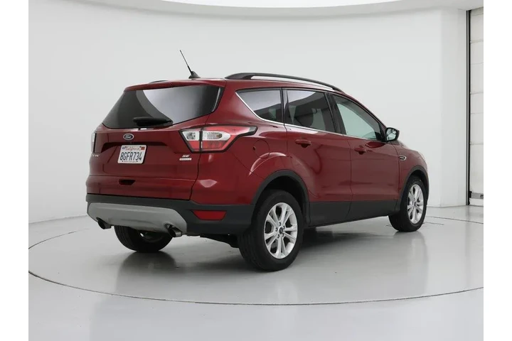 $14998 : Ford Escape 2018 SE 4dr SUV image 8